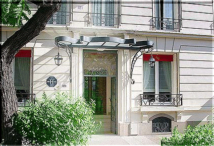 Hotel La Demeure in Paris
